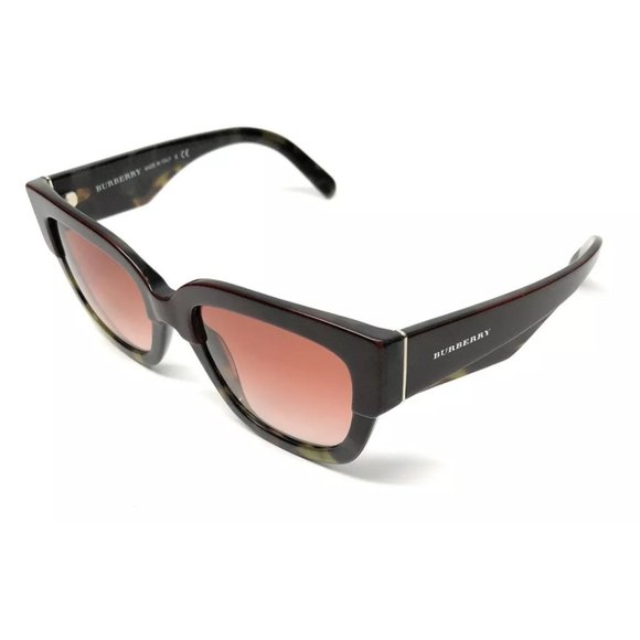 Burberry Women's Bordeaux Sunglasses! - Picture 1 of 3